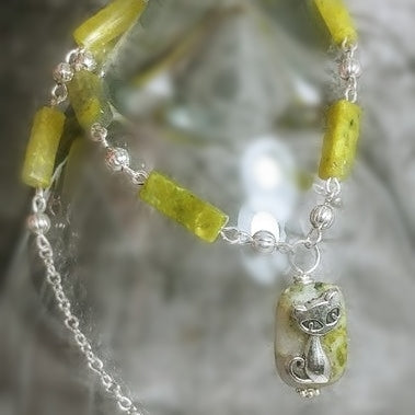 Serpentine Gemstone Cat Necklace